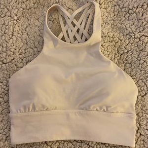 Lululemon free to be moved